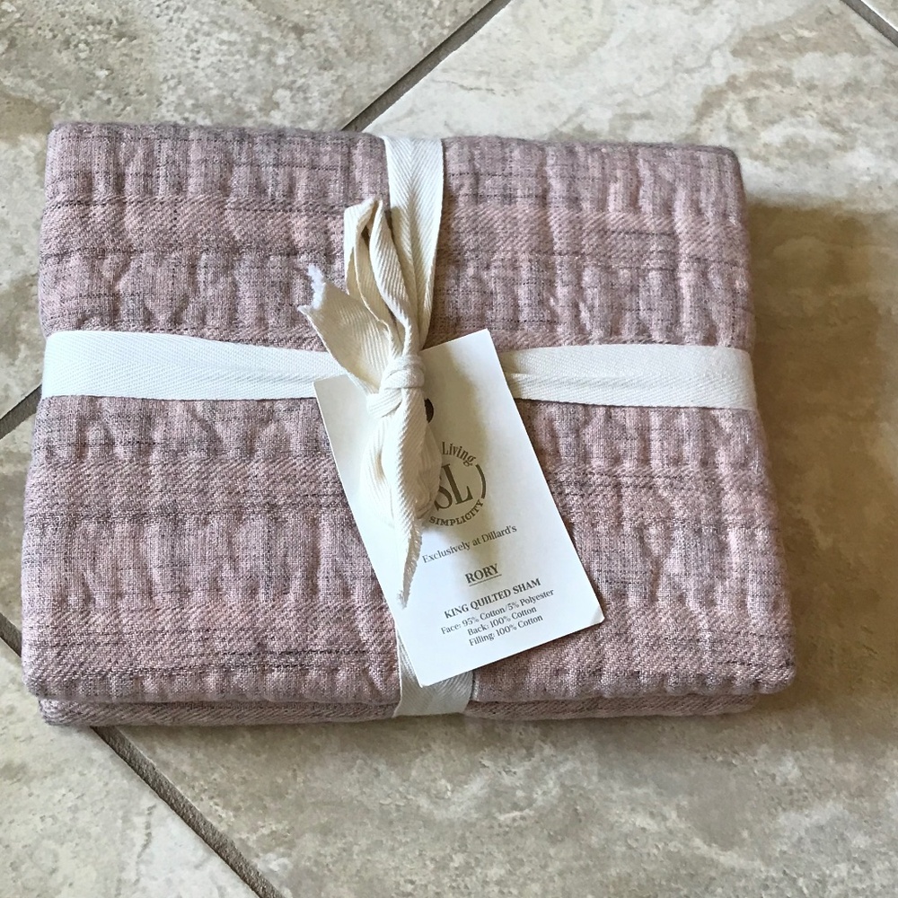 Southern living, Rory quilted king sham -NWT